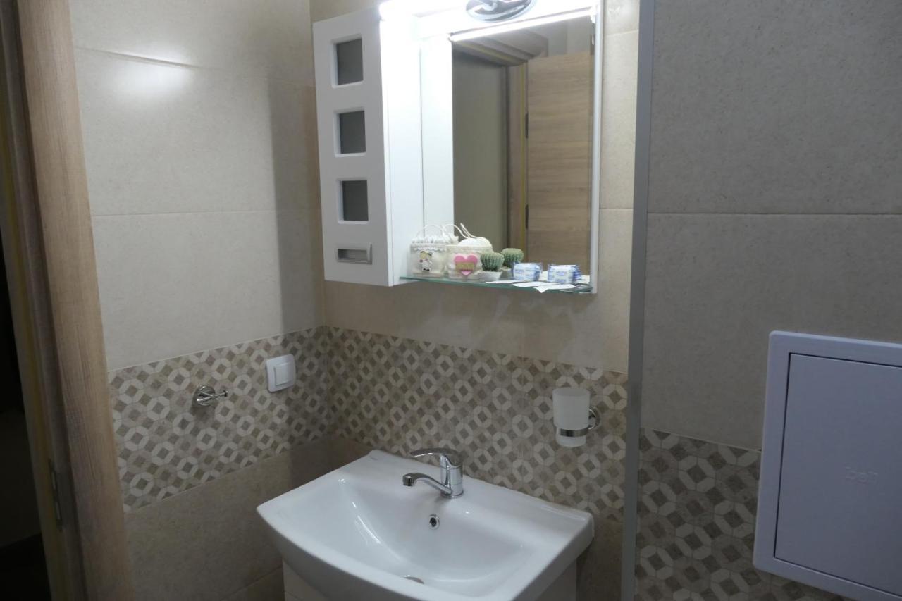 Appartamento Nikol 2 Deluxe Velingrad Esterno foto