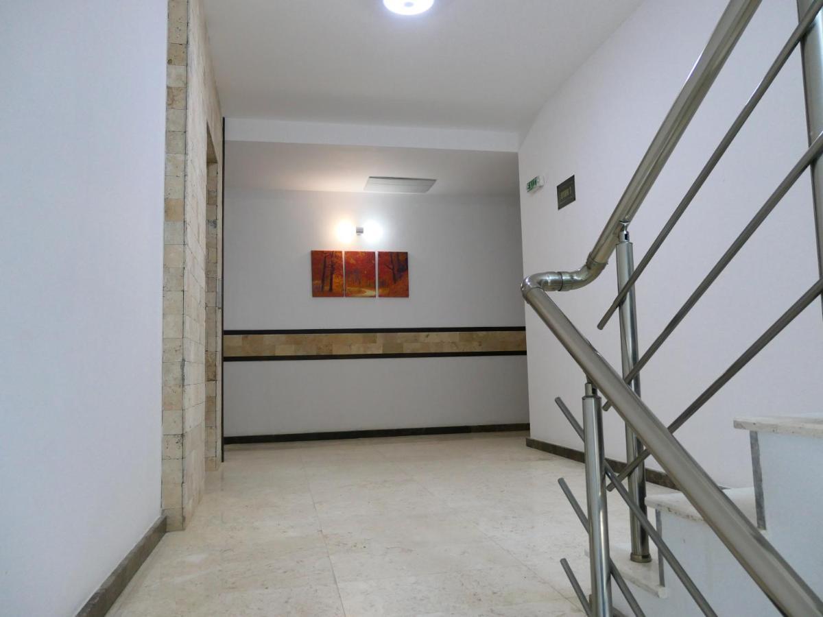 Appartamento Nikol 2 Deluxe Velingrad Esterno foto