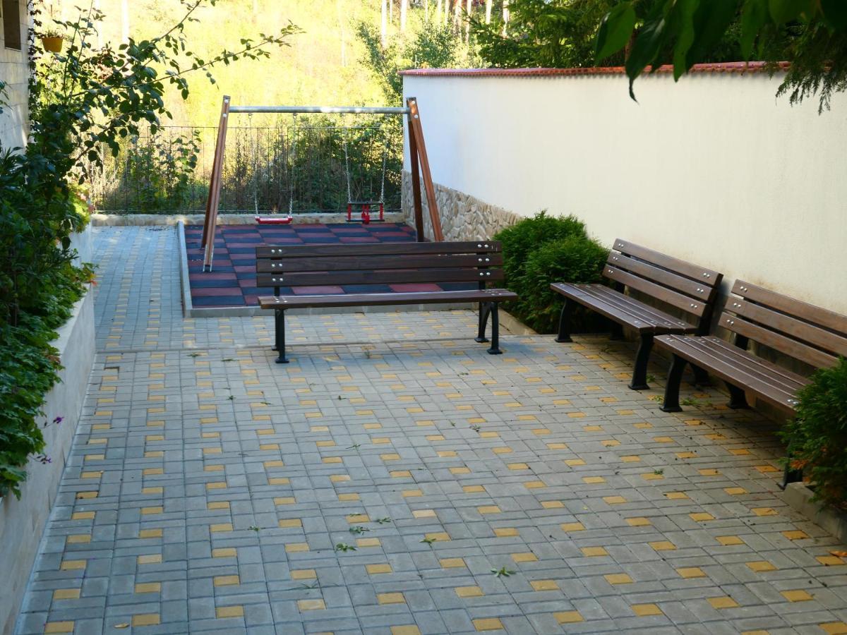 Appartamento Nikol 2 Deluxe Velingrad Esterno foto