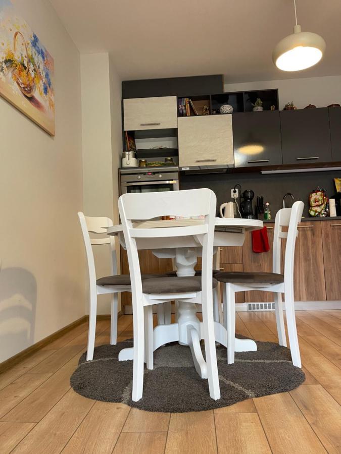 Appartamento Nikol 2 Deluxe Velingrad Esterno foto